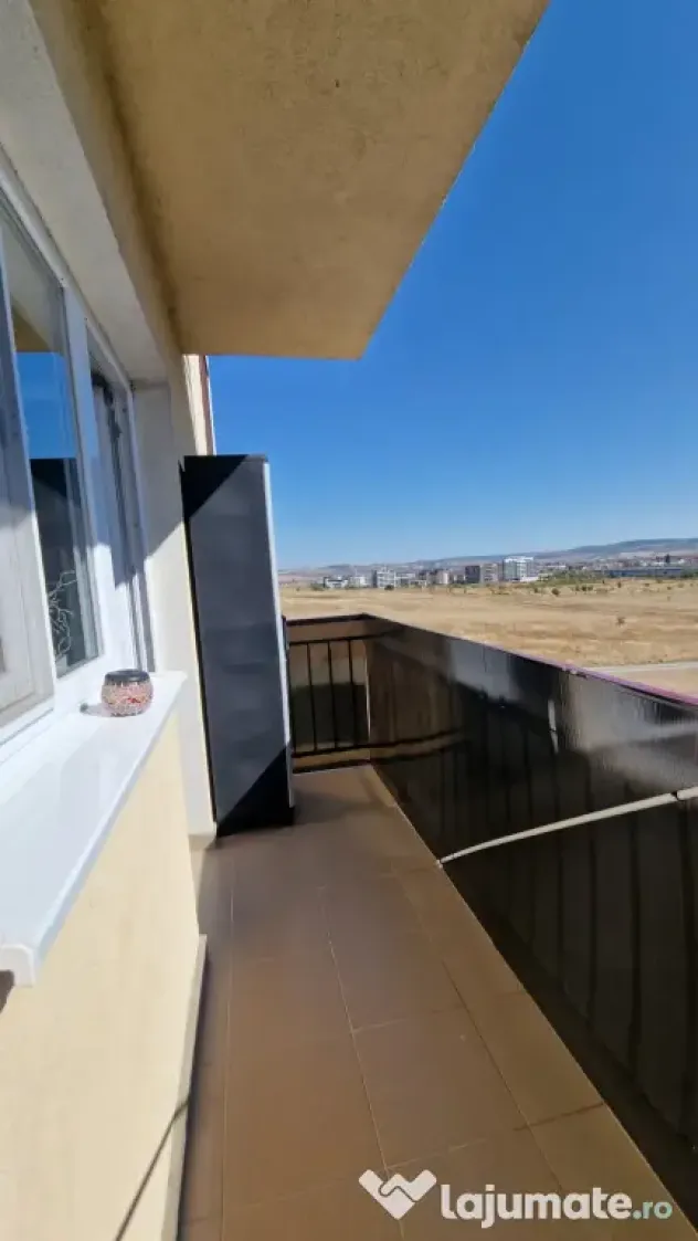 Apartament 3 cam | 71 m² utili | 2 băi | 2 balcoane | Parcare | Mobilat | Etaj 2