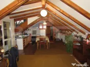 Apartament 2 camere, 70 mp, la mansarda, in casa/vila, zona