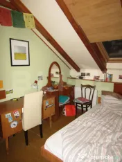 Apartament 2 camere, 70 mp, la mansarda, in casa/vila, zona