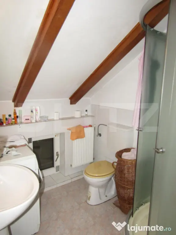 Apartament 2 camere, 70 mp, la mansarda, in casa/vila, zona - Cluj-Napoca (Cluj)