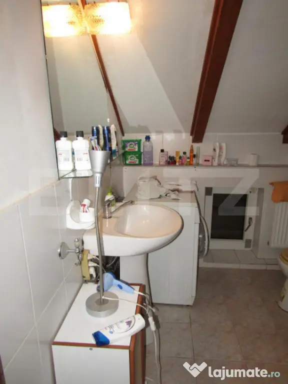 Apartament 2 camere, 70 mp, la mansarda, in casa/vila, zona - Cluj-Napoca (Cluj)