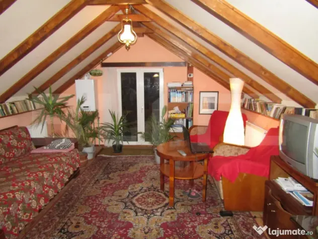 Apartament 2 camere, 70 mp, la mansarda, in casa/vila, zona - Cluj-Napoca (Cluj)