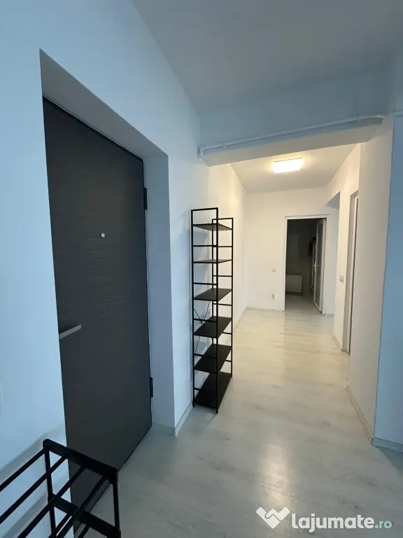Ap 3 camere, 2 bai, loc de parcare, zona Dedeman