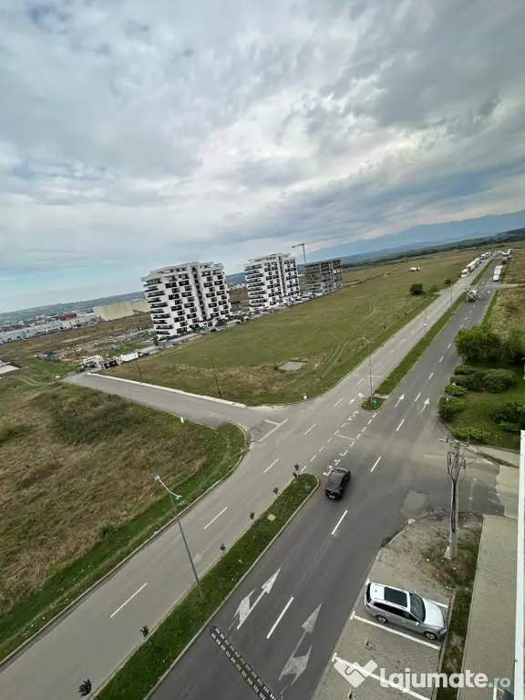 Ap 3 camere, 2 bai, loc de parcare, zona Dedeman