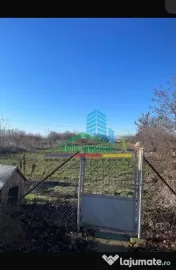 Casa si teren 3600 mp
