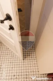De vânzare apartament cu 3 camere, 2 băi, restaurat integral - Central 