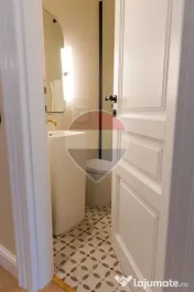 De vânzare apartament cu 3 camere, 2 băi, restaurat integral - Central 