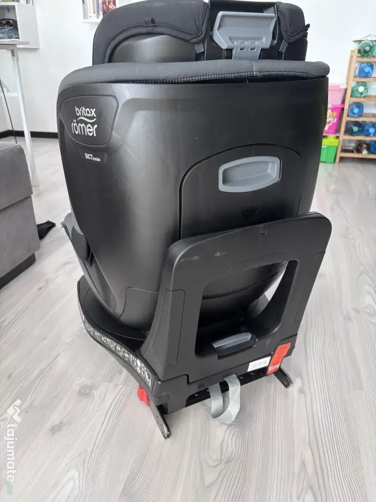 Scaun Britax Römer, rotativ, 360º, cu bază ISOFIX, 3 luni-4 ani, 61-105 cm, 20 kg