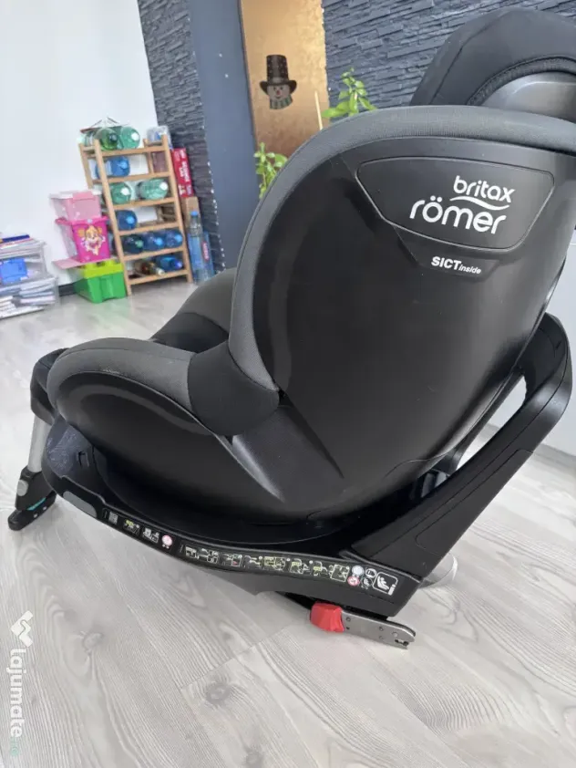 Scaun Britax Römer, rotativ, 360º, cu bază ISOFIX, 3 luni-4 ani, 61-105 cm, 20 kg