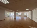 Spatiu comercial - zona excelenta - vizibilitate buna - cent