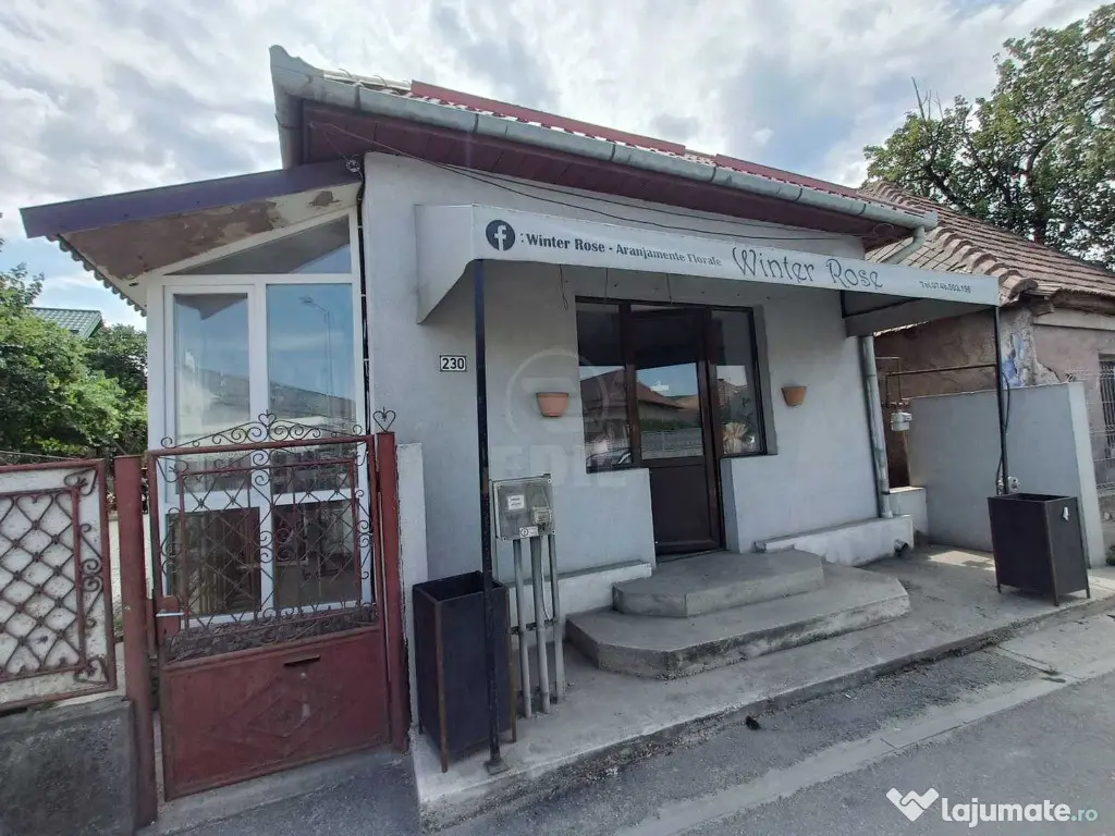 Inchiriere Spatiu comercial 2 incaperi; 35 mp; Avram Iancu - Floresti (Cluj)