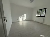 Horpaz!145000euro! Casa 3 camere,beci,bucatarie separata!