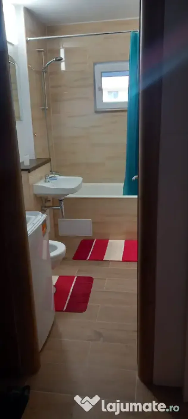 Inchiriez 3 camere Brasov Racadau