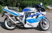 PIESE suzuki gsxr 750 / ulei / lichid 