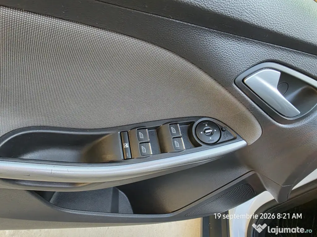 🚗 Ford Focus 3 1.6 TDCi 115 CP • 2011 • 2 seturi roți