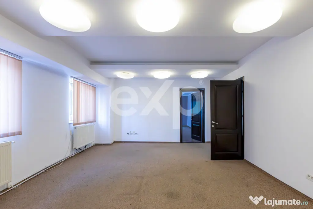 DE ÎNCHIRIAT | Clădire de birouri P+1 | 476 mp | Cal Moine - Margineni (Bacau)