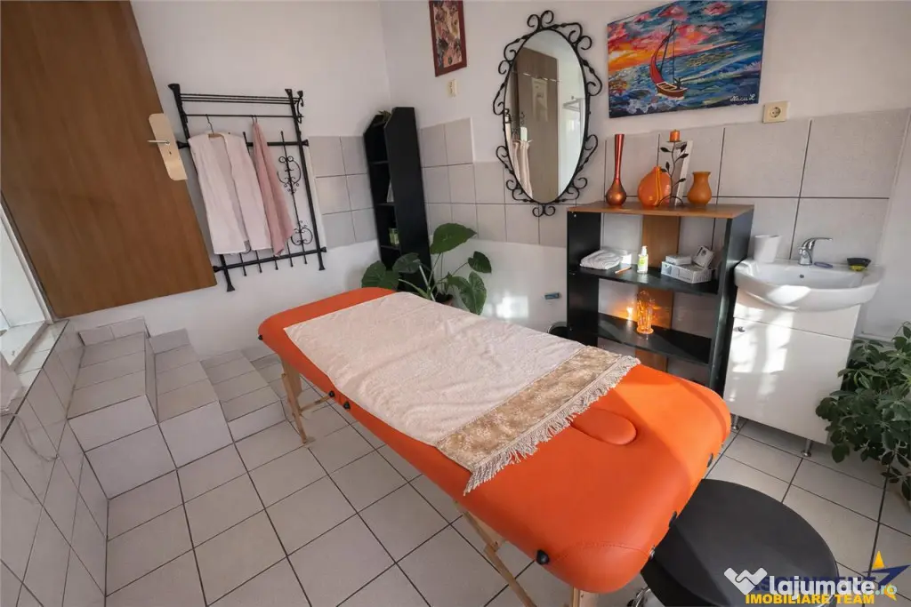 FILM3D!Casa multifunctionala, recomandata si pentru cabinete - Targu Mures (Mures)