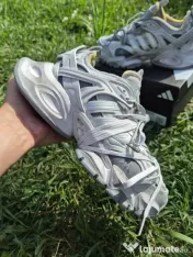 adidas xlg runner deluxe 