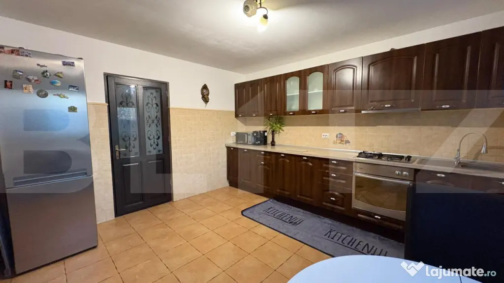Casă individuală 300mp, teren 300mp - ZONA BUCOVINA - Botosani (Botosani)