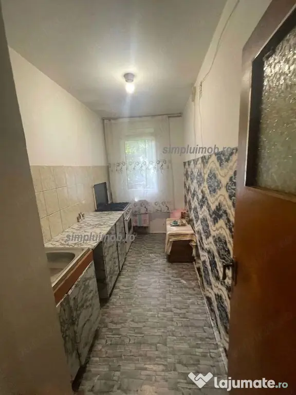 Garsoniera Decomandata Spatioasa Brancoveanu - Bucuresti (Bucuresti-Ilfov)