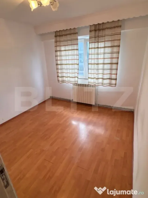 Apartament de vânzare cu 2 camere, cartier Semicentral - Za - Zalau (Salaj)
