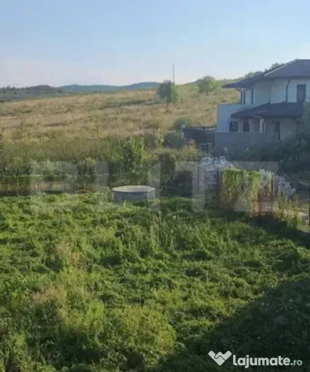 Casa de vanzare, teren 1100 mp, zona Sud - Bistrita (Bistrita-Nasaud)