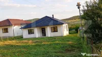 Casă modernă de vânzare în zona Sigmir – 4 camere, 2 b
