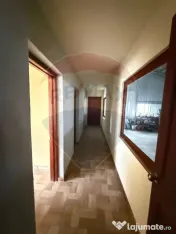 Hală industrială cu birouri si teren Gura Humorului 