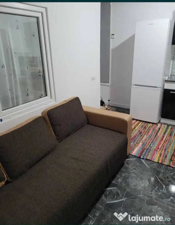 Campus închiriez apartament 1 cameră open space