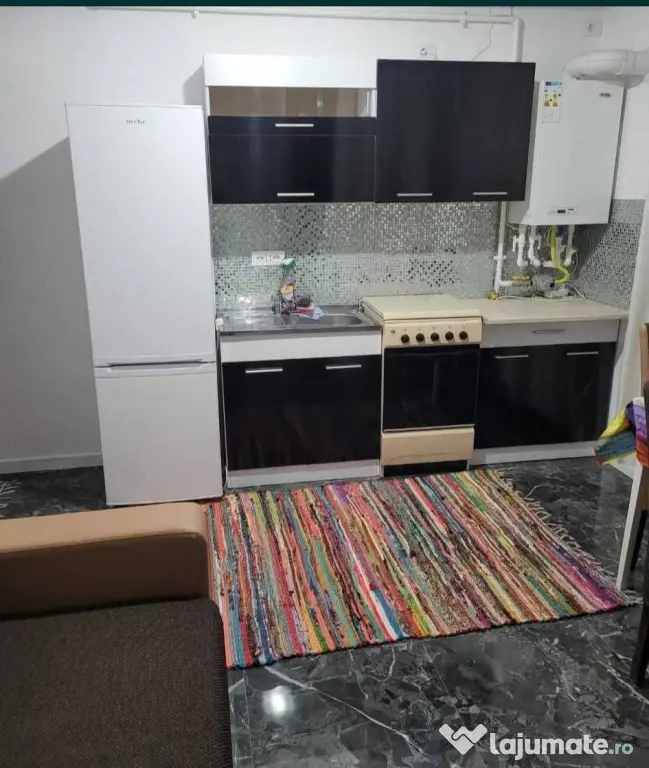 Campus închiriez apartament 1 cameră open space