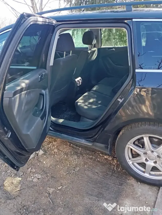 vând passat B6