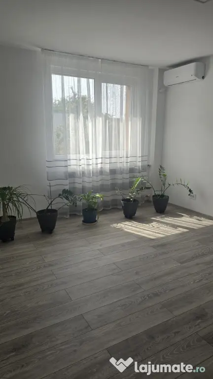 Apartament 3 camere, Park Lake, Titan