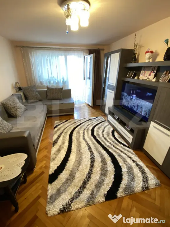 Apartament spațios cu 3 camere, parcare și pivniță – C - Alba Iulia (Alba)