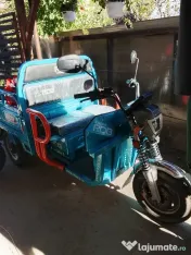Triciclu electric 