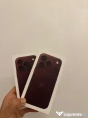 Vand 2 iPhone 18 pro Burgundy si unul Black, 256 GB, sigilat 