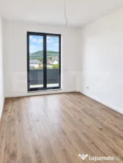 Apartament 3 camere, 62,30 mp + terasă, Zona de Sud, finisa 