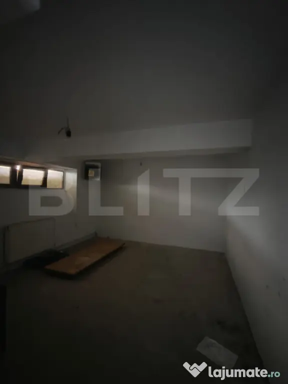 Spatiu comercial 5 incaperi, 214 mp, zona Centrala - Turda (Cluj)