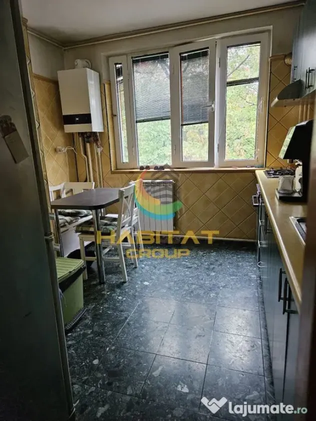 Apartament 4 camere de vanzare Titan, Centrala, Metrou - Bucuresti (Bucuresti-Ilfov)
