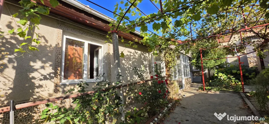 ZONA CENTRALA- CASA 5 CAMERE, CENTRALA GAZ - Tulcea (Tulcea)