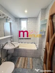 Apartament 3 camere,zona Vest, 64 mp 