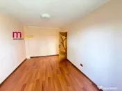 Apartament 3 camere,zona Vest, 64 mp 