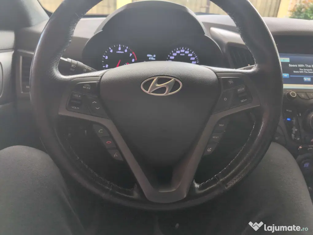 Veloster Turbo Premium – 2016 – 65.500 km – 186 CP – DCT Automată – Panoramic