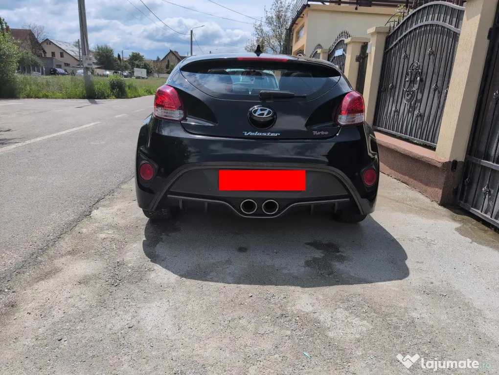 Veloster Turbo Premium – 2016 – 65.500 km – 186 CP – DCT Automată – Panoramic
