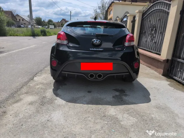 Veloster Turbo Premium – 2016 – 65.500 km – 186 CP – DCT Automată – Panoramic