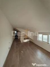 Apartament cu 2 camere+mansardă 