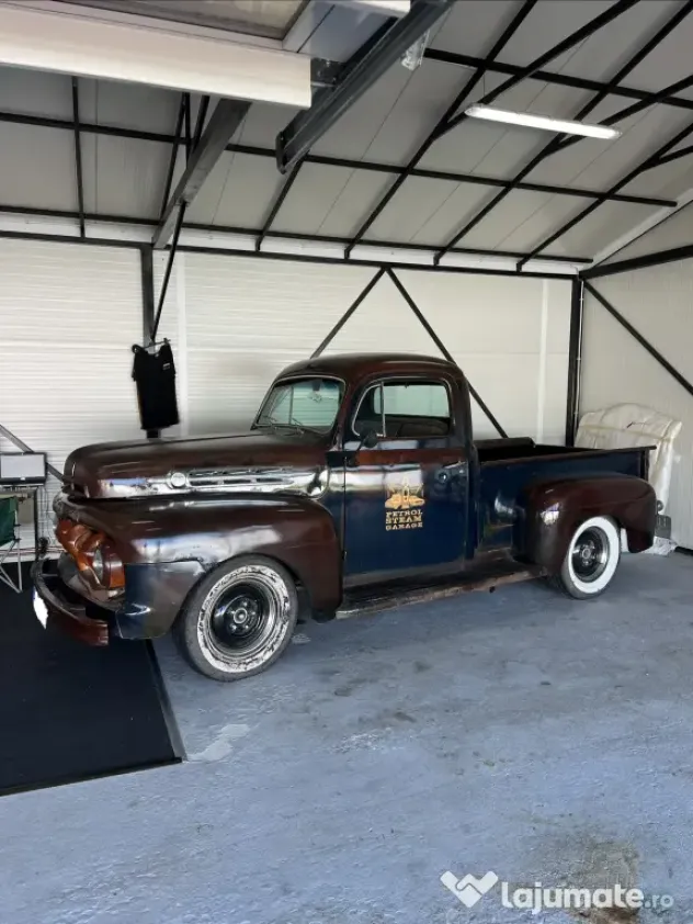 Ford F1 Pick-Up Truck