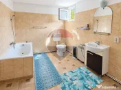 | Casă 3 camere | teren 2800 mp | Judetul Dambovita | 