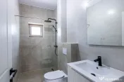 COMISION 0 % | CASA PREMIUM | 5 CAMERE | FINISATA LA CHEIE | OTOPENI | 