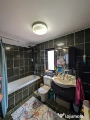 Vanzare Casa 5 camere; 180 mp; 2 bai , Iazului 