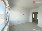 COMISION 0% Apartament cu 3 camere si terasa de 25 mp, etaj 